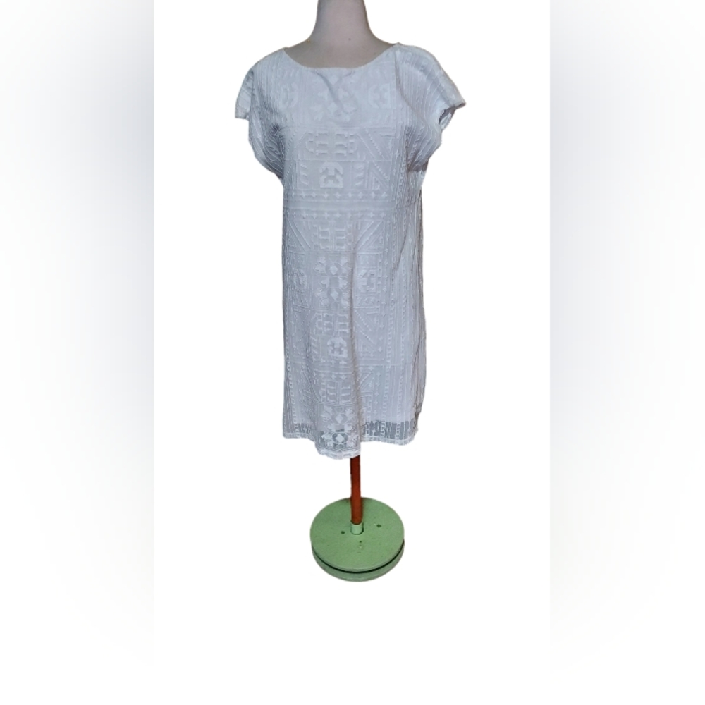 Lauren Ralph Lauren Dress Medium M Midi White Short Sleeve Lace Overlay Sheath d